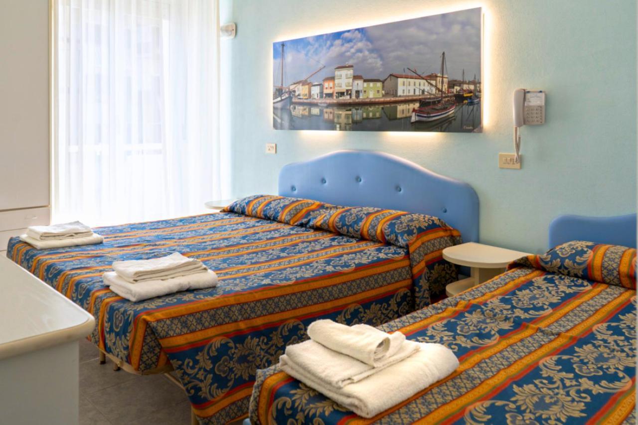 רימיני Hotel Tiglio מראה חיצוני תמונה